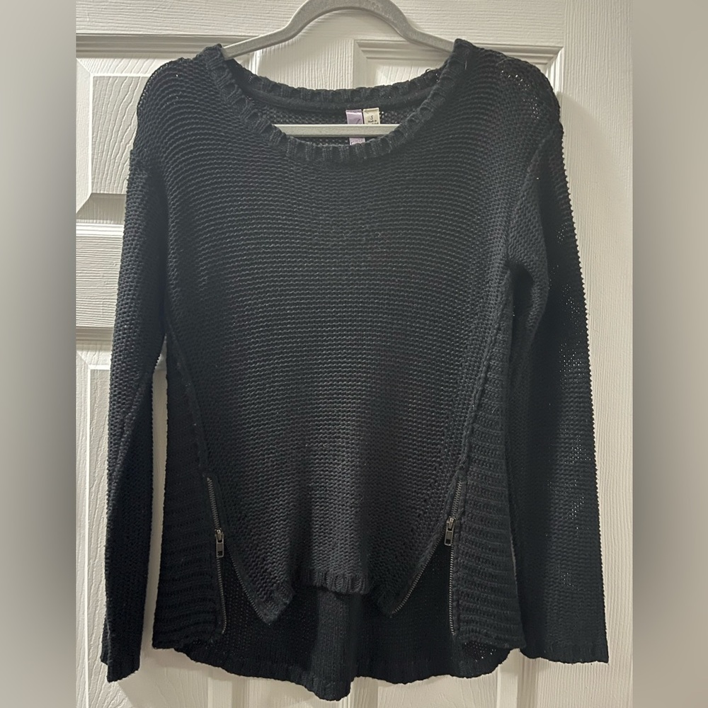 Black sweater with zippers